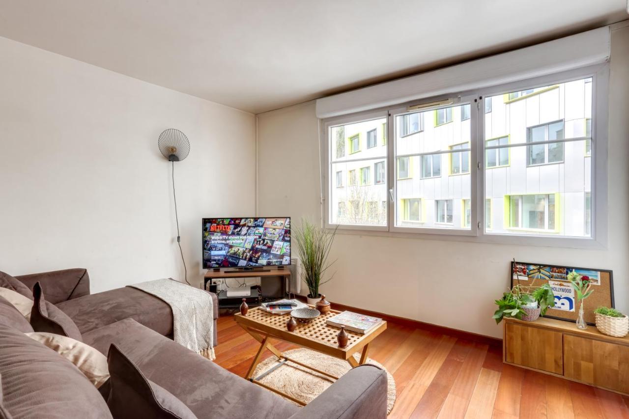 Chic Apart With Terrace And Parking Appartement Bobigny Buitenkant foto